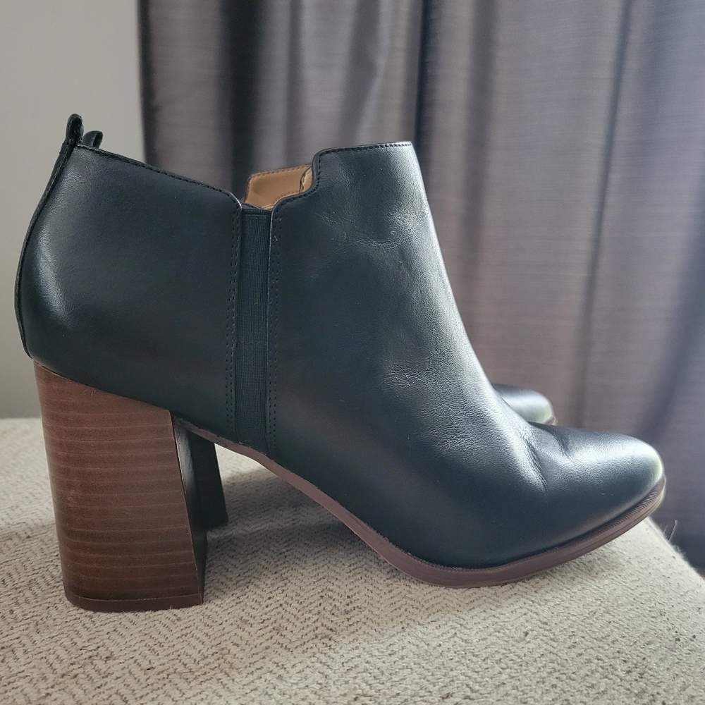 Franco Sarto Black Leather Ankle Boots